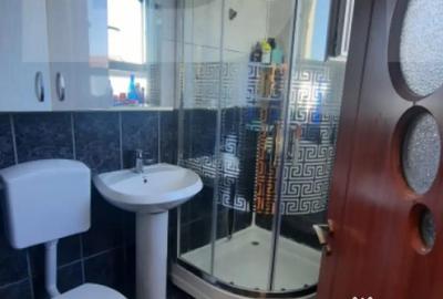 Casă cu 5 camere cu Teren 791 Mp în Central - 2