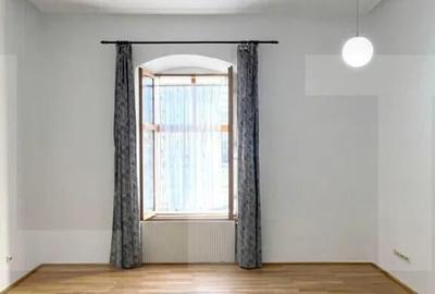 Apartament de vanzare, cu 1 camera, 40 mp, zona Unirii - 1