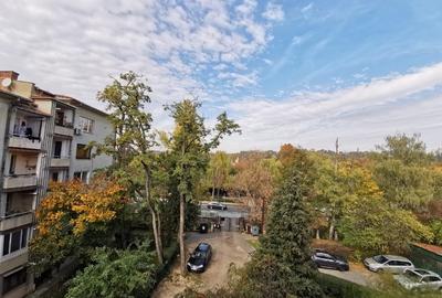 Apartament 3 camere, Decomandat, 70 mp, 2 Parcari, Centru, Iuliu Hosu - 9