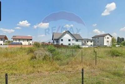 De vanzare teren intravilan 3300 mp in Otopeni - Odai - 1