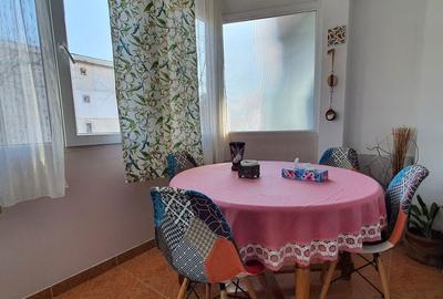 Apartament cu 2 camere decomandat în Micro 14 - 9
