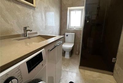 Apartament cu 3 camere semidecomandat în Central - 7