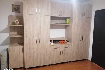 Apartament cu 2 camere decomandat în Gării - 3