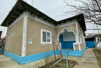 Vand casa com. Nufaru