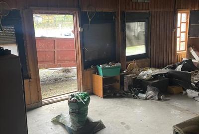 Proprietate de vanzare, imobil 300 mp + 2000 mp teren, Nires - 3