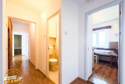 Apartament cu 3 camere decomandat, mobilat în Central - 12