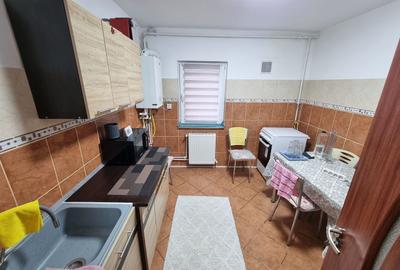 Inel 2 scoala 39-apartament 4 camere la cheie - 4