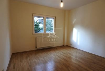 Republicii-stradal-3 camere decomandate-centrala-termopan-nemobilat - 6