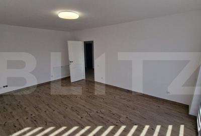 Casa de inchiriat pe 3 nivele cu 6 camere in suprafata de - 8