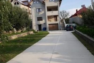 Casă în Central - 4