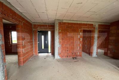 Casa Semifinisata, intre Odoreu ?i Martine?ti - 11