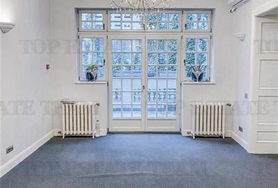 Vanzare vila interbelica reconsolidata si renovata in zona Armeneasca - 1