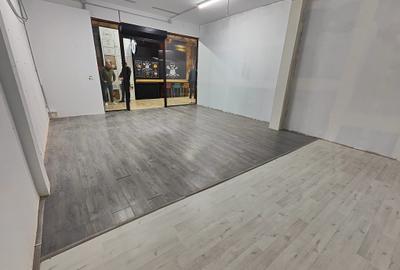 Spațiu comercial, de 40 mp, în Bartolomeu