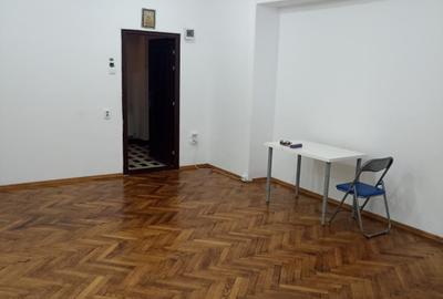 Apartament cu 5 camere semidecomandat în Știrbei Vodă - 8