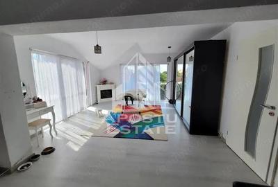 Casă cu 5 camere cu Teren 1763 Mp în Șag - 10