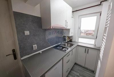 Apartament cu 1 camere in zona 1 Mai - 1