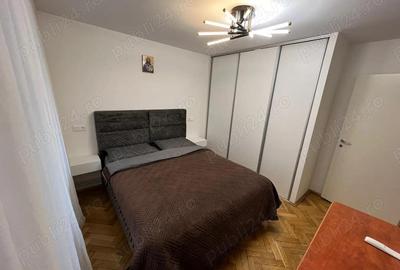 Apartament cu trei camere, zona Bradet - 8