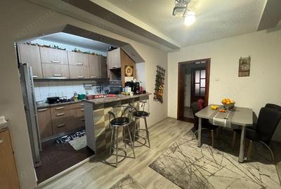 Casă cu 5 camere cu Canalizare în Freidorf