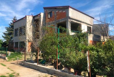 Casă individuală cu 5 camere cu Teren 710 Mp în Est - 4