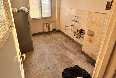 Apartament de vanzare - 2