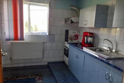 480mp utili Vila 6cam P 1 M, Lacu Sarat, 2300mp teren - 12