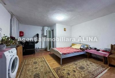 Casa 4 camere, P+Mansarda si teren 1431 mp, FS 14m, in Satul Harau, Jud. Hd. - 2