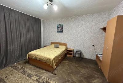 Garsonieră decomandată în Aviației