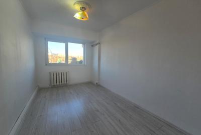 Apartament cu 3 camere decomandat în Colentina - 6