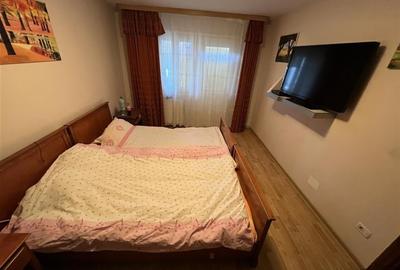 Apartament 4 camere, 100 mp, etaj 3, zona Longinescu - 8
