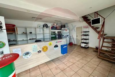 Spațiu comercial, de 250 mp, în Est - 7