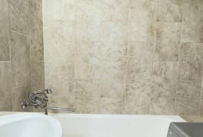 Apartament cu 3 camere decomandat în Bartolomeu