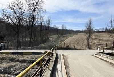 Teren de 3500 mp, în Govora - 5