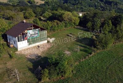 Casa de vanzare in comuna Corbeni, jude? Arge?. - 8