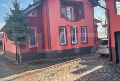 Casă cu 4 camere cu Teren 1400 Mp în Central - 4