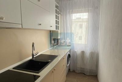 Apartament cu 2 camere nedecomandat în Traian - 4