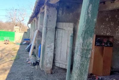 Teren de 1000 mp, în Pădureni - 6