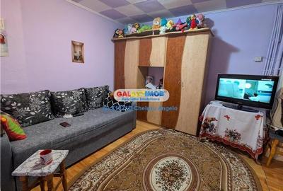 Apartament cu 3 camere semidecomandat în Pache Protopopescu