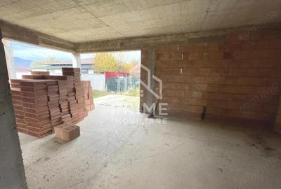 Casă cu Teren 690 Mp în Ampoi 3 - 3