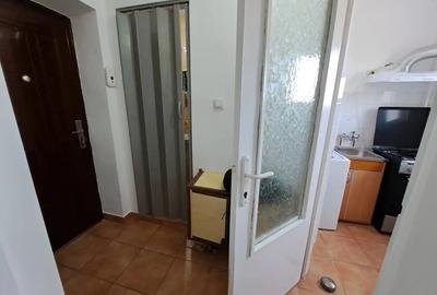 Apartament 1 camera, 33 mp, etaj 3, Calea 6 Vanatori - 8