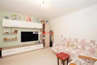 Apartament 3 camere complet renovat Piata Bucuresti, Oradea - 3