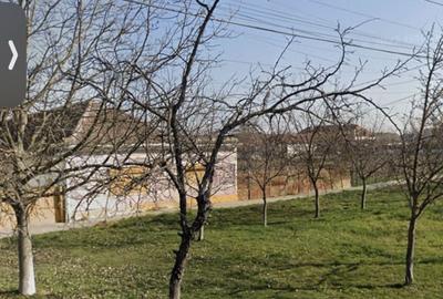 Teren de 1288 mp, în Parța - 3