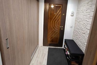 Apartament cu 2 camere semidecomandat în Podu Roș - 3