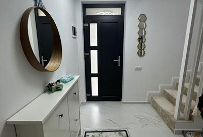 Casă cu 4 camere cu Teren 325 Mp în Podu Roș - 20