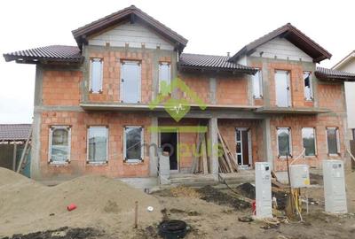 1/2 Duplex. Zona excelenta. Finisaje la alegere? - 1