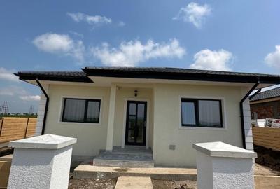 Casa cu 4 camere , Valea Ursului-Vorovesti , pozitie buna - 3