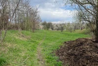 Breaza - str. Plaiului, teren 1400 mp - 1