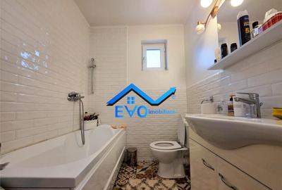 Casa de inchiriat, 2 dormitoare , curte 500 mp , Uricani-Mir - 1