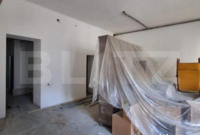 Spațiu comercial, de 160 mp, în Central