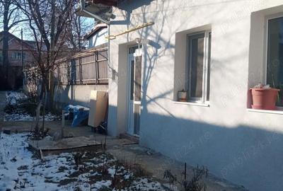 Casă cu 2 camere cu Teren 300 Mp în Central - 6