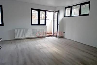 Garsonieră decomandată în Apărătorii Patriei - 1